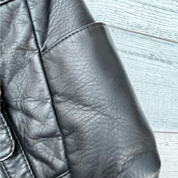 BOC BLACK LEATHER LARGE CROSS ODY PURSE HANDBAG ADJUSTABLE STRAP POCKETS - Picture 14 of 14